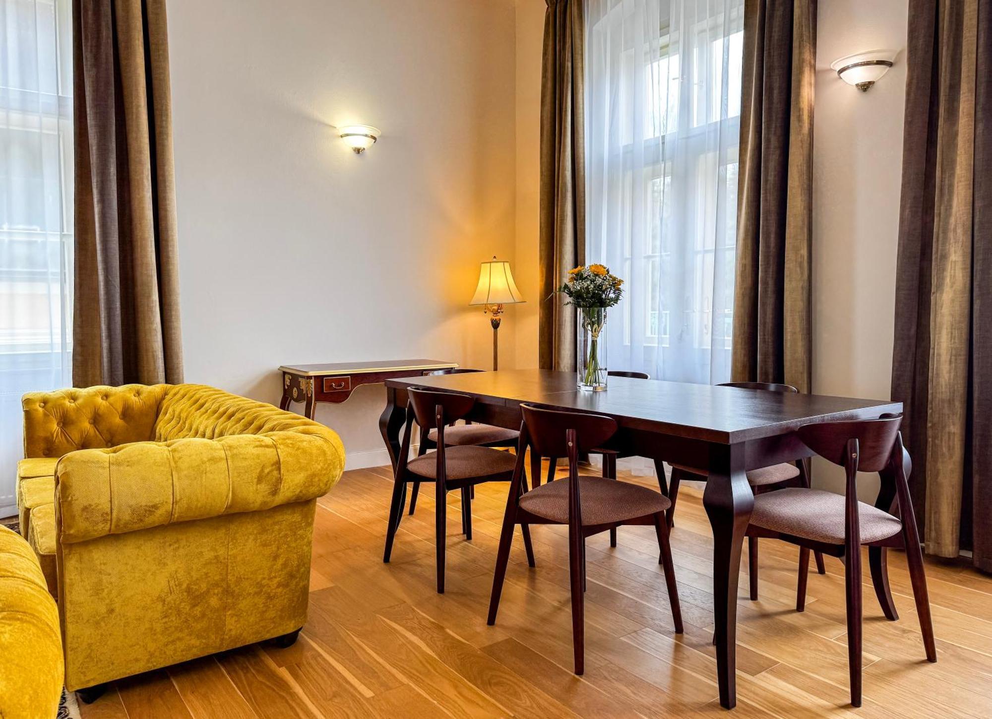 Appartement Le Theatre Mariánské Lázně
